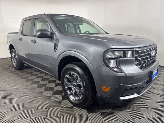 2025 Ford Maverick XLT's photo