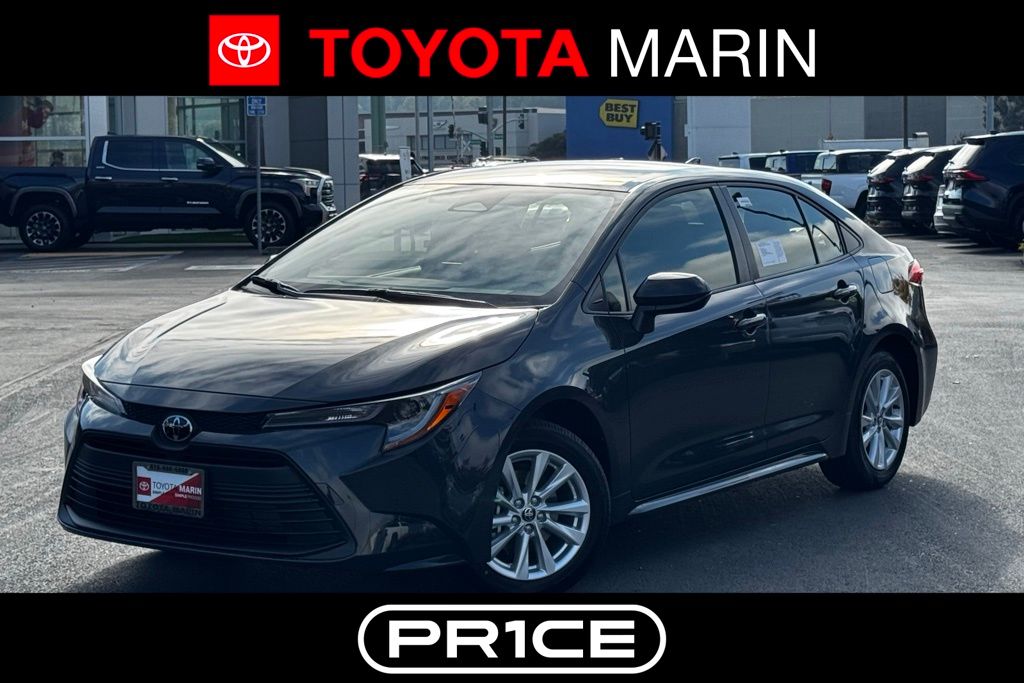 2026 Toyota Corolla LE's photo