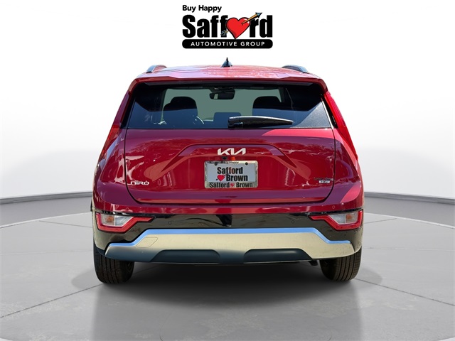 2025 Kia Niro SX photo 3