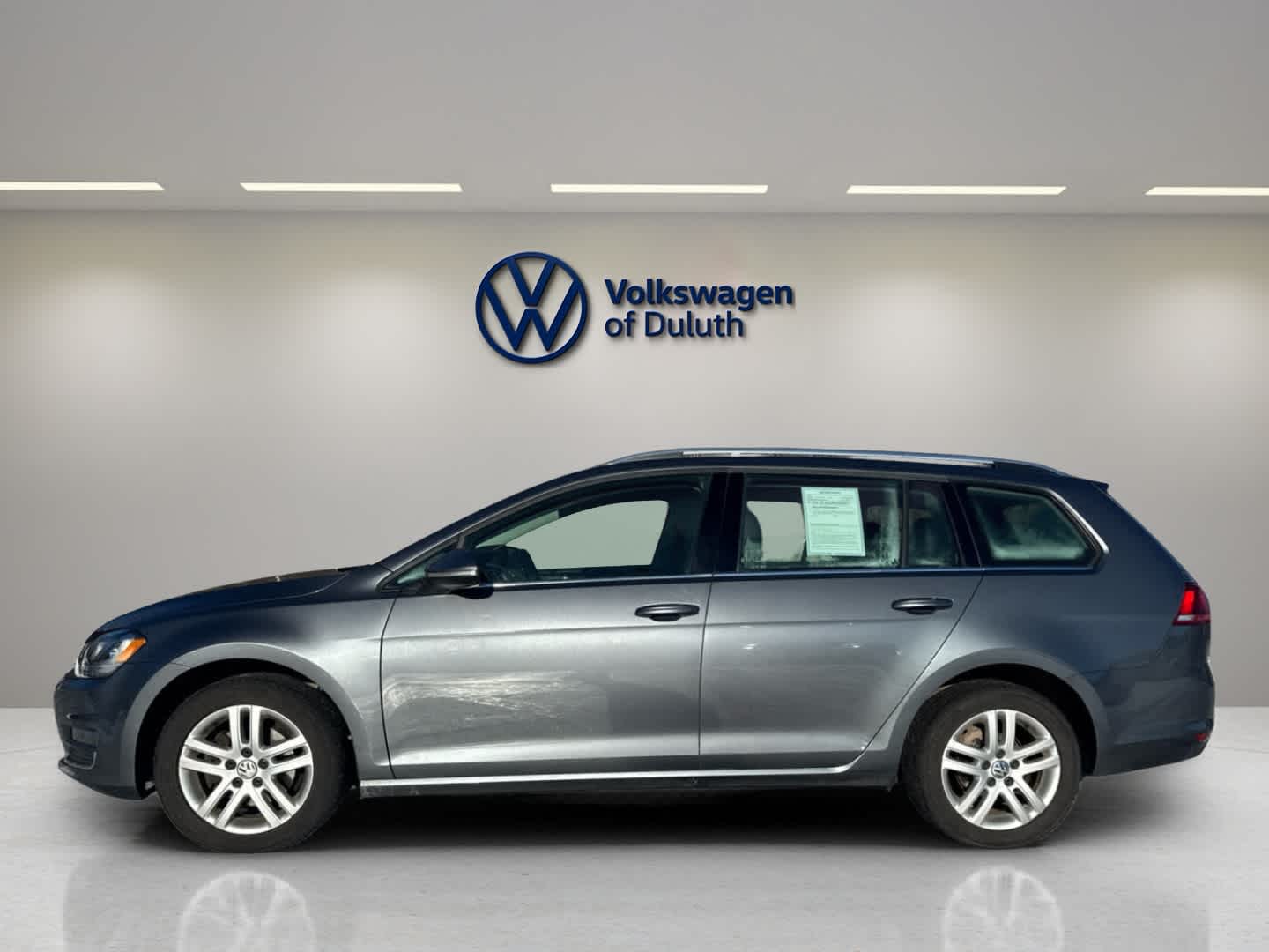 Used 2015 Volkswagen Golf SportWagen TDI SEL with VIN 3VWCA7AU8FM508742 for sale in Hermantown, Minnesota