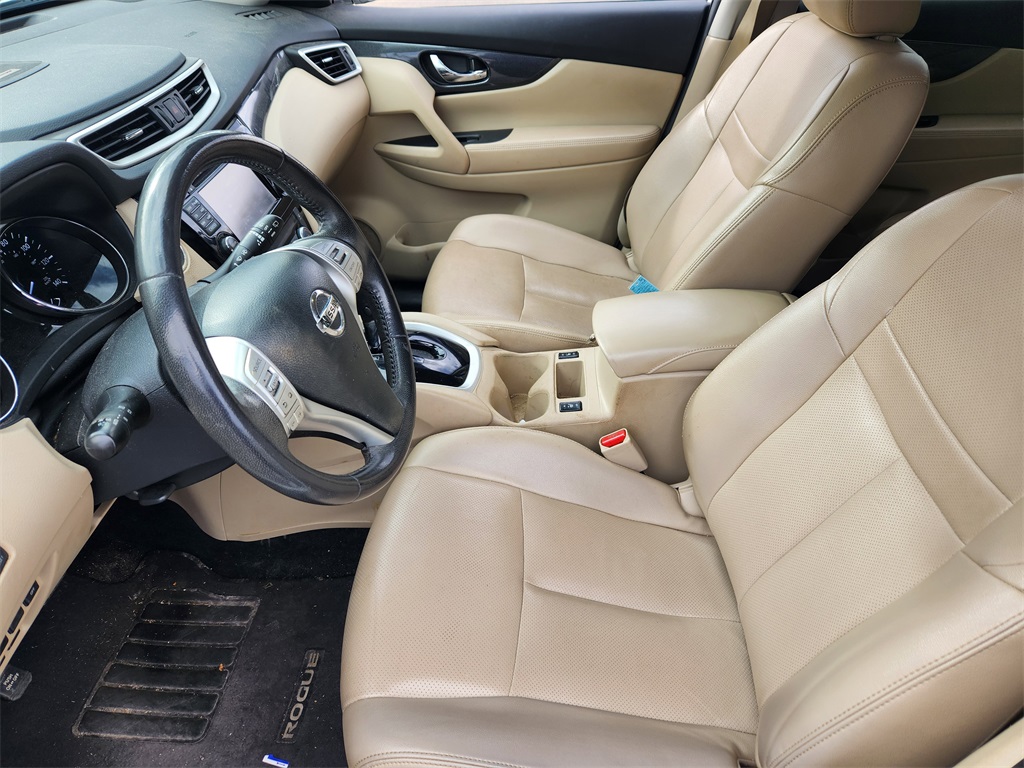 2016 Nissan Rogue SL photo 4