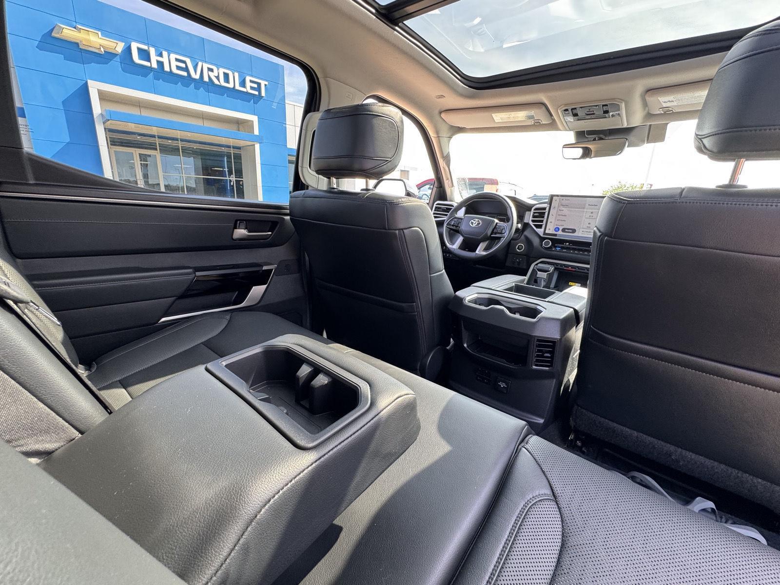 2022 Toyota Tundra Limited photo 4