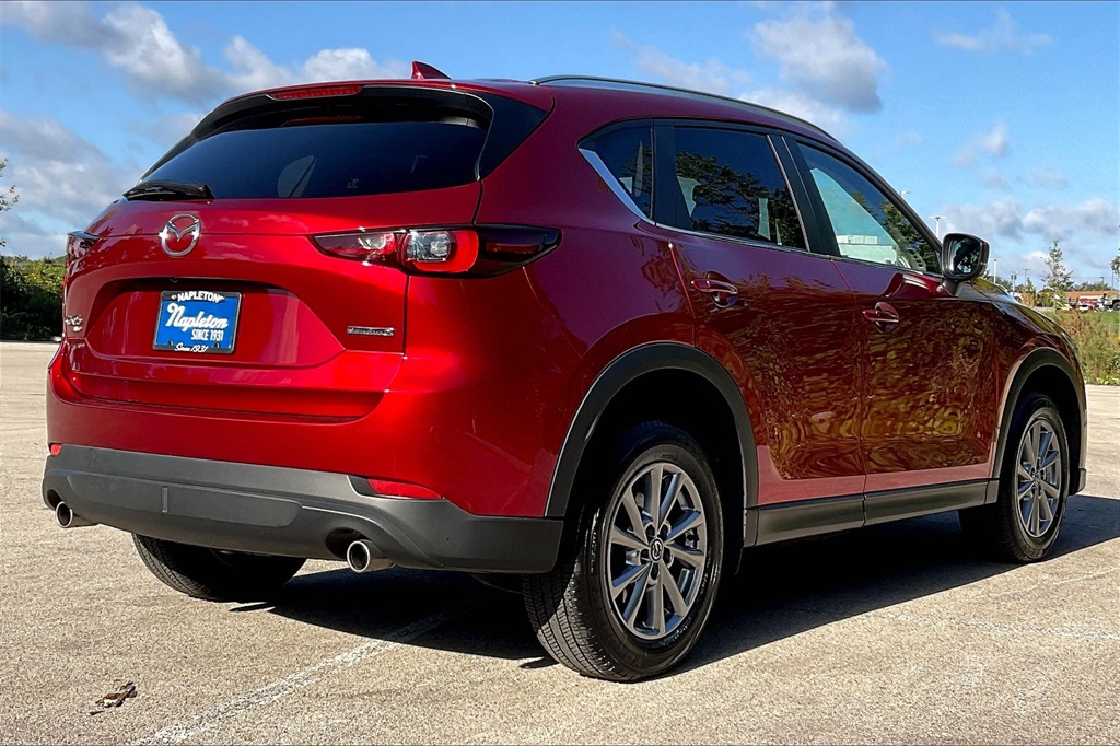 2023 Mazda CX-5 2.5 S Preferred photo 9