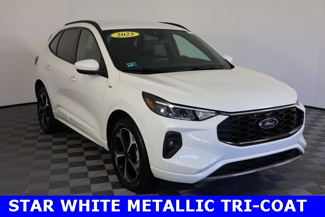 2023 Ford Escape ST-Line Select's photo