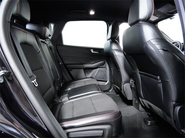 2023 Ford Escape ST-Line Select photo 12