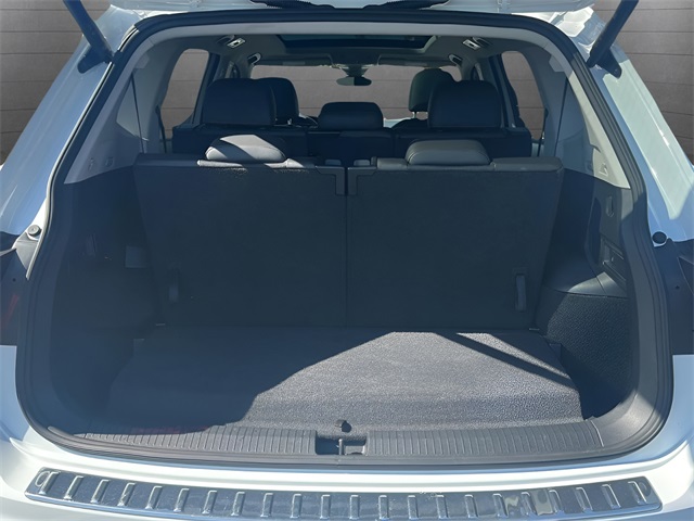 2024 Volkswagen Tiguan Wolfsburg Edition photo 9