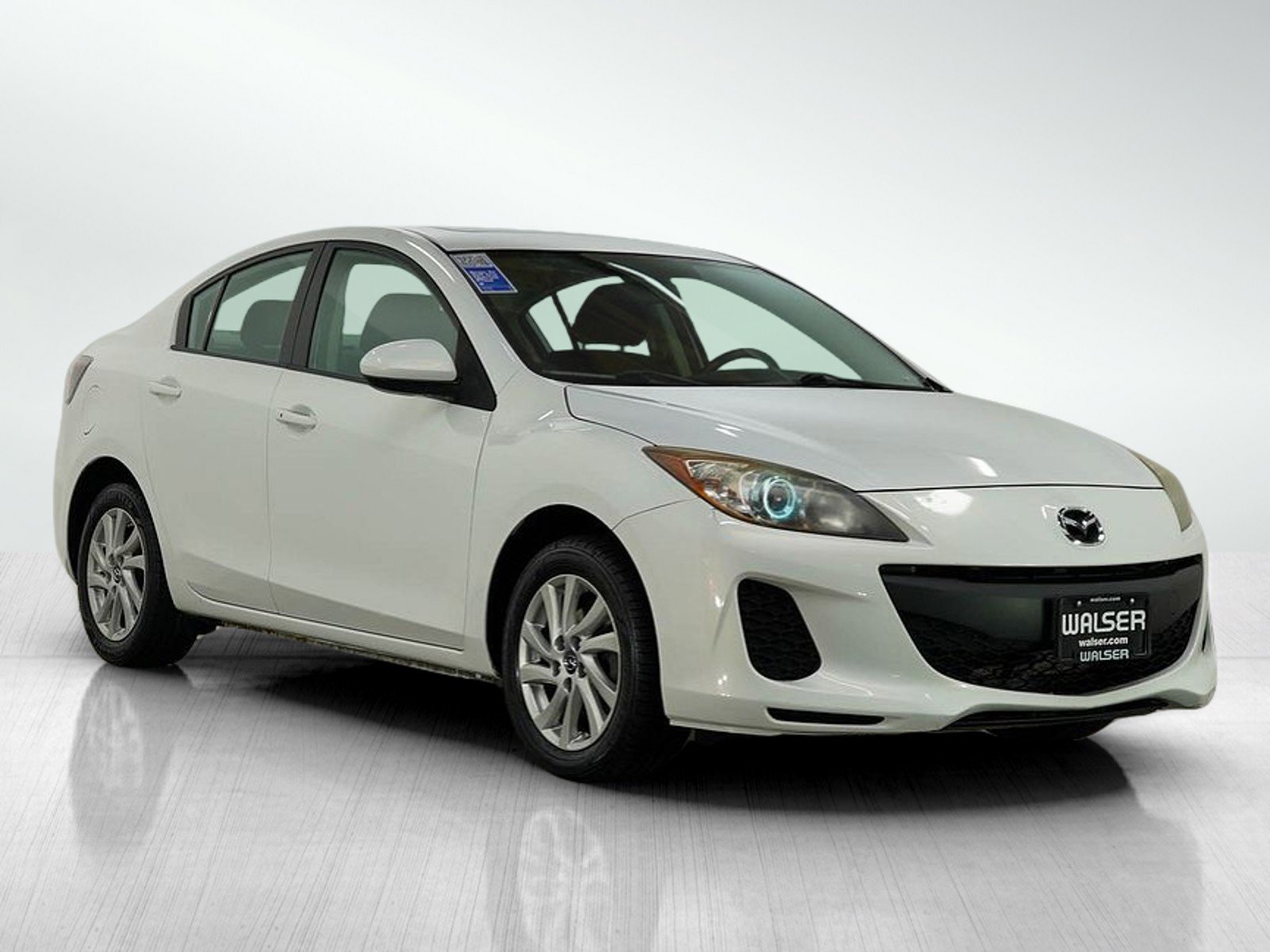 2013 Mazda Mazda3 Touring photo 7