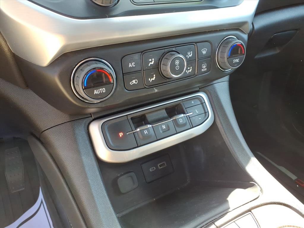 2023 Gmc Acadia SLE photo 17