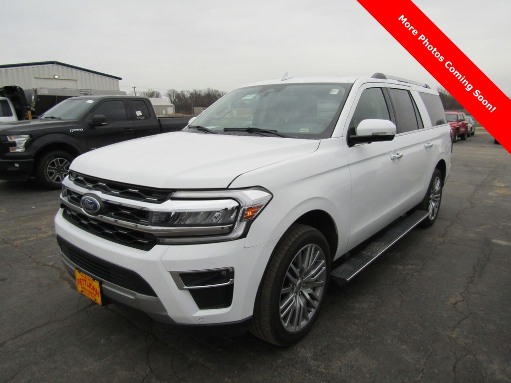 2024 Ford Expedition Limited's photo