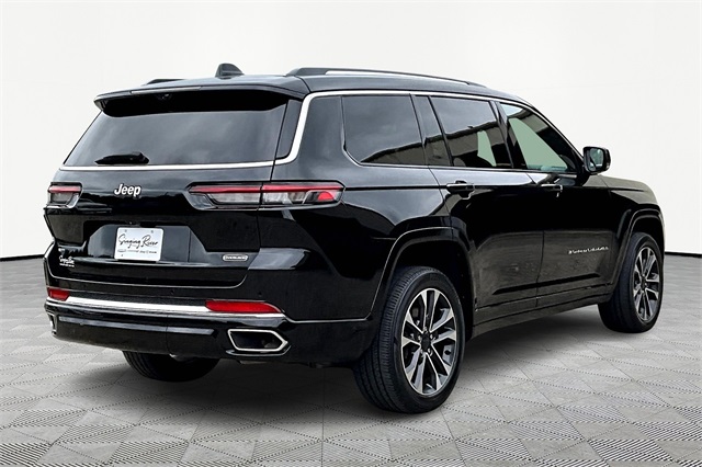 2022 Jeep Grand Cherokee Overland photo 5