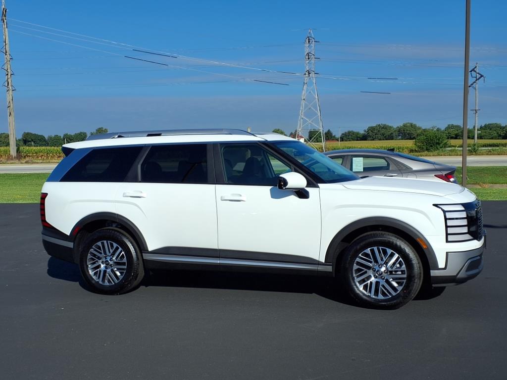 2026 Hyundai Palisade SEL photo 2