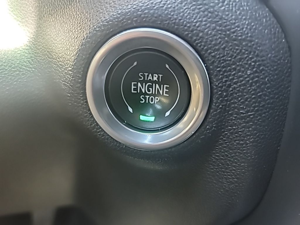 2020 Chevrolet Silverado 1500 RST photo 18