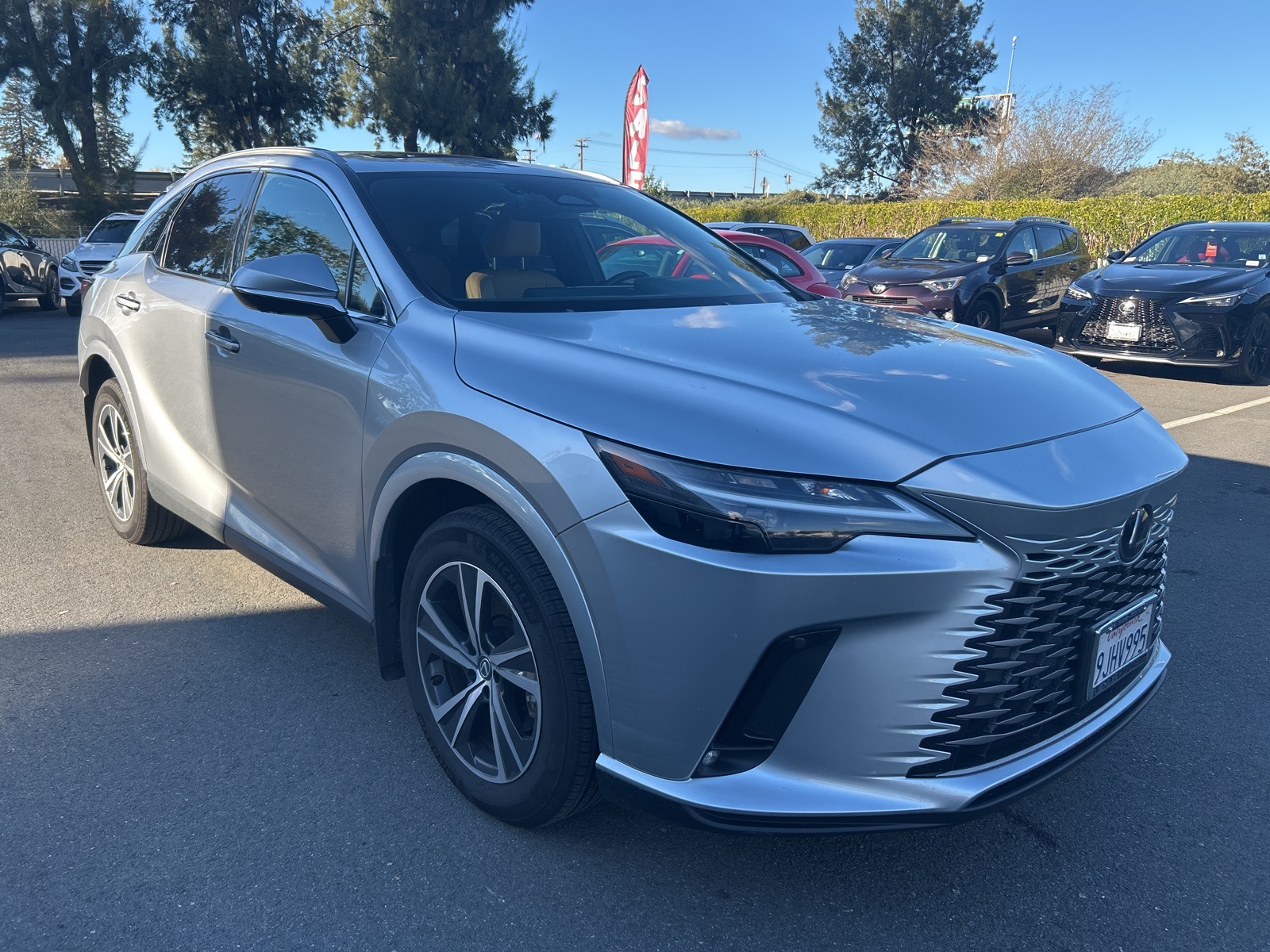 2023 Lexus RX 350 Premium photo 2