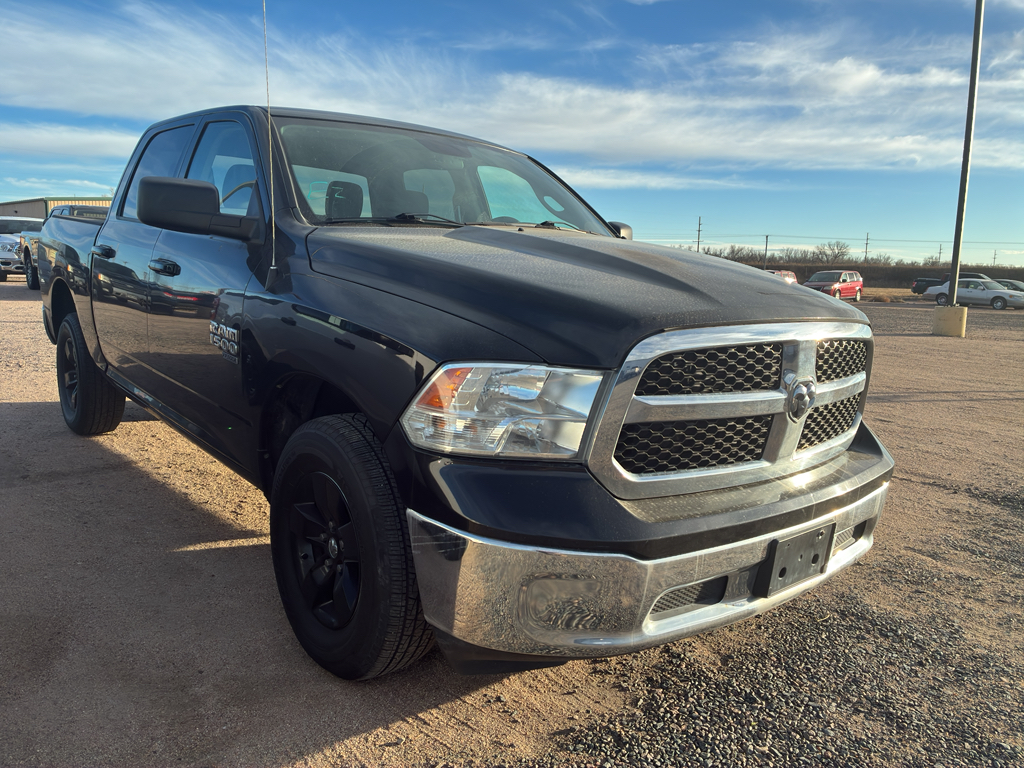 2021 Ram 1500 Classic SLT photo 2