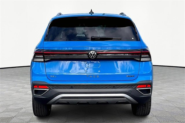 2025 Volkswagen Taos SEL photo 4