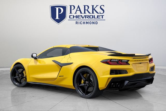 2025 Chevrolet Corvette E-Ray 2LZ photo 3