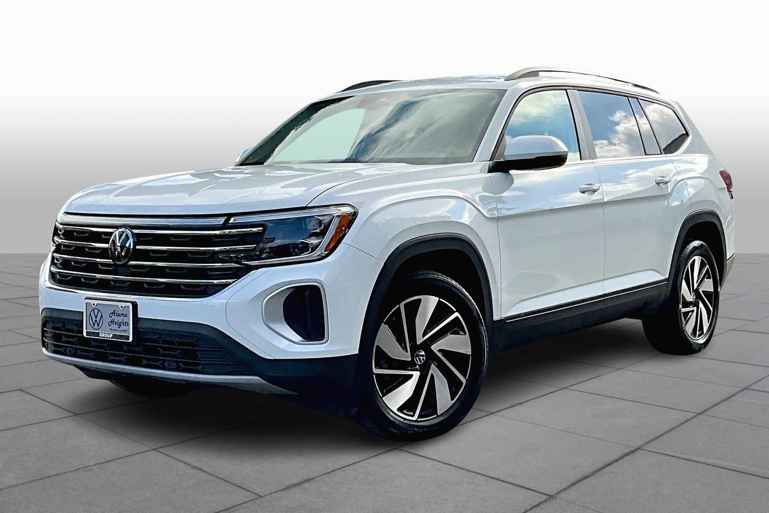 2025 Volkswagen Atlas SE w/Tech's photo