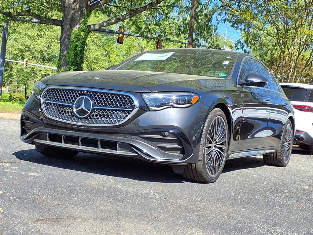 2025 Mercedes Benz E 350 photo 4