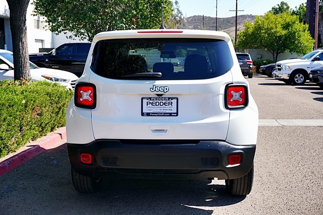 2023 Jeep Renegade Latitude Upland photo 8