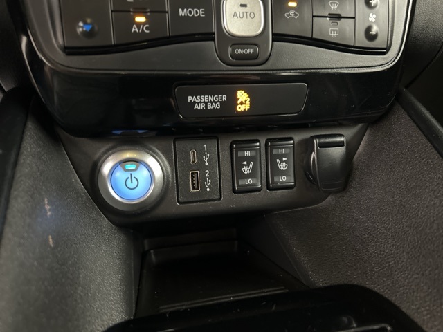 2020 Nissan Leaf SL Plus photo 16