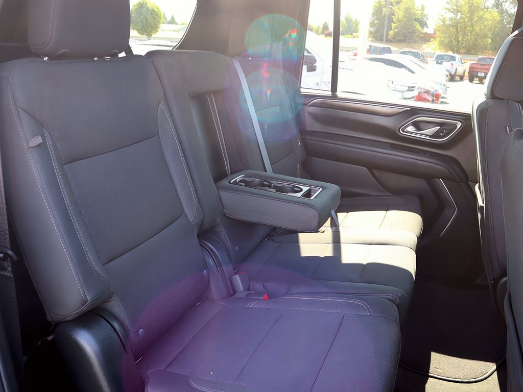 2024 Chevrolet Suburban 1500 LS photo 20