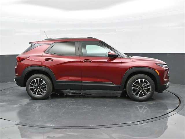 2025 Chevrolet Trailblazer LT photo 8