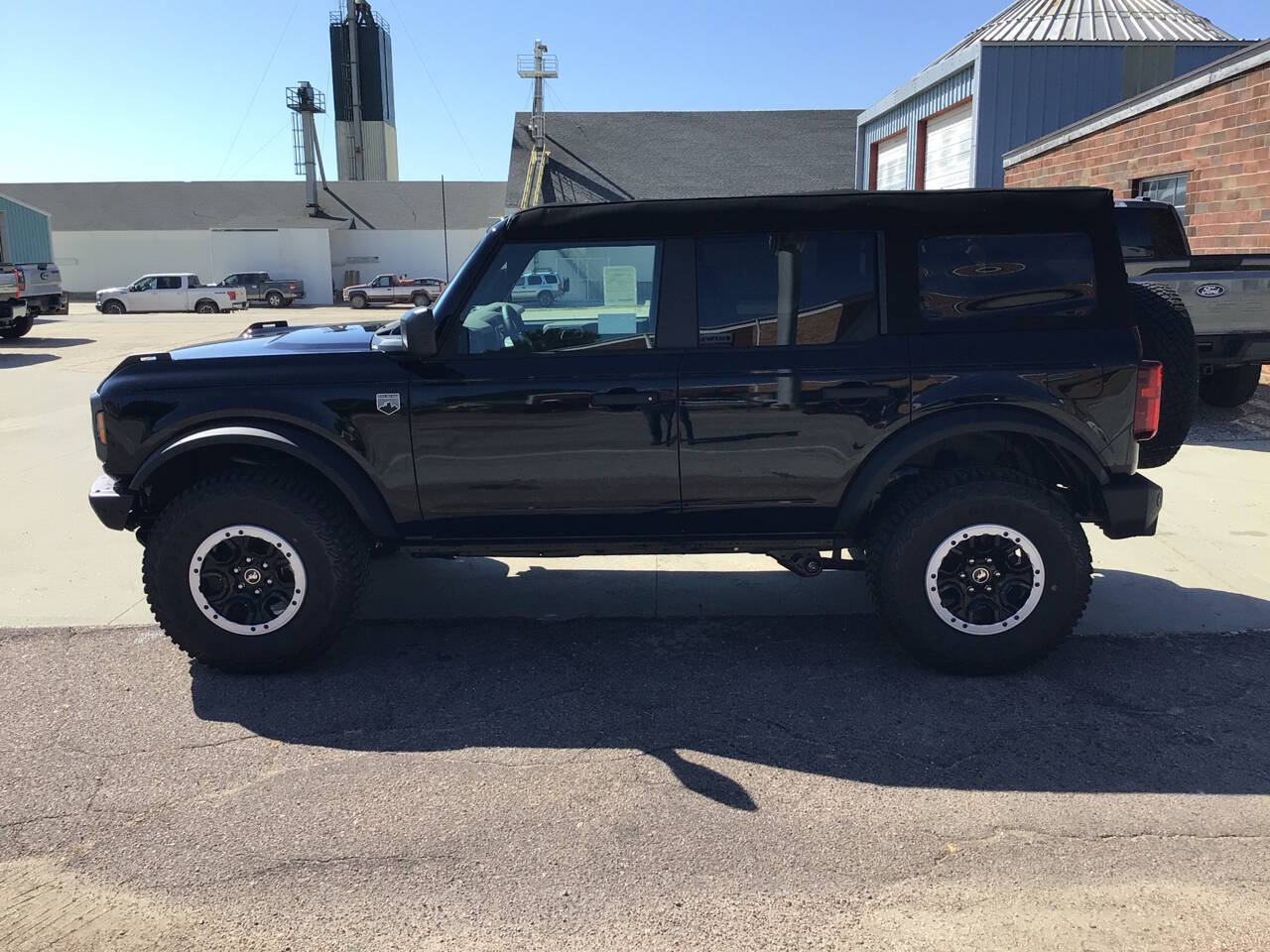 2024 Ford Bronco Big Bend photo 6