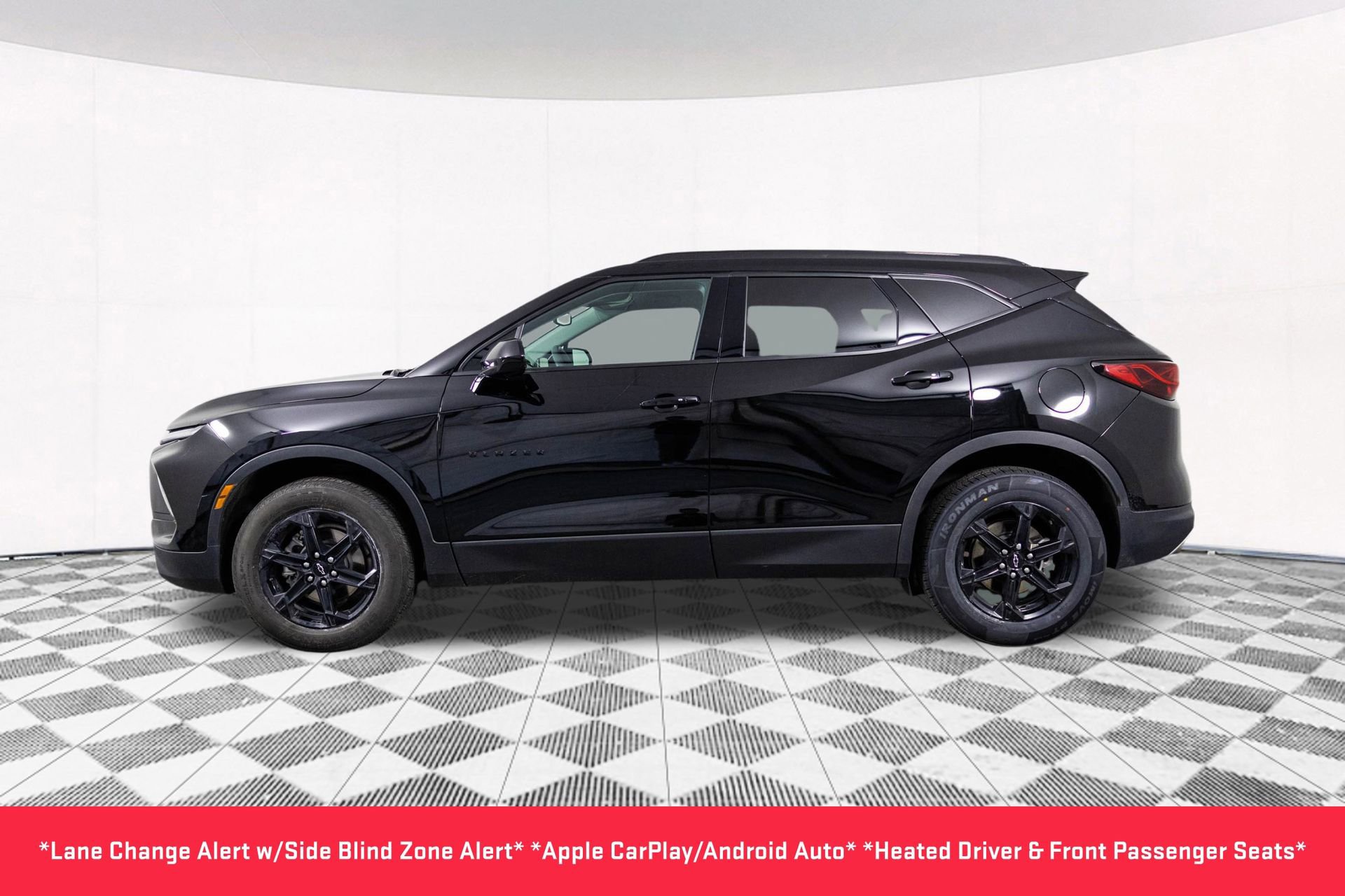 2023 Chevrolet Blazer 2LT photo 3