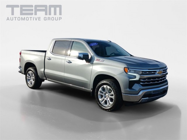 2026 Chevrolet Silverado 1500 LTZ's photo