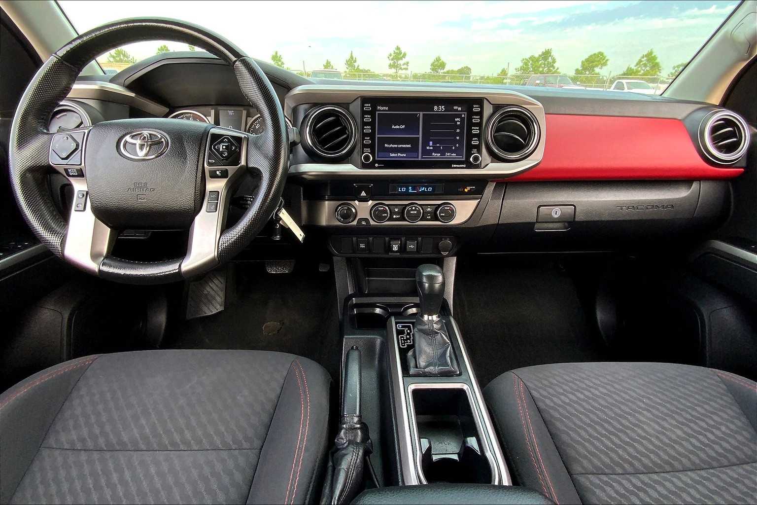 2021 Toyota Tacoma SR5 photo 14