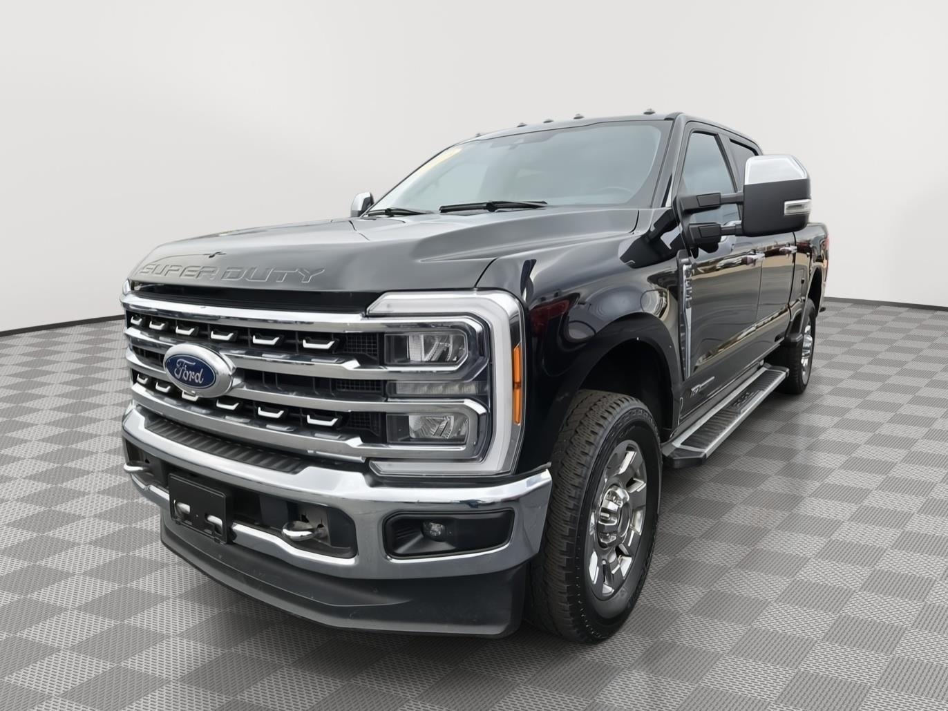 2023 Ford F-350 Lariat photo 3