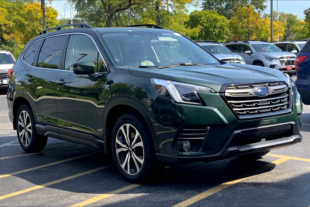 2022 Subaru Forester Limited photo 29