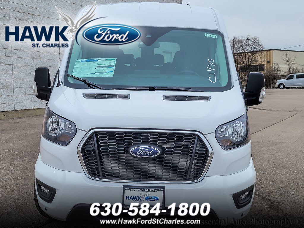 2025 Ford Transit Passenger XLT photo 2