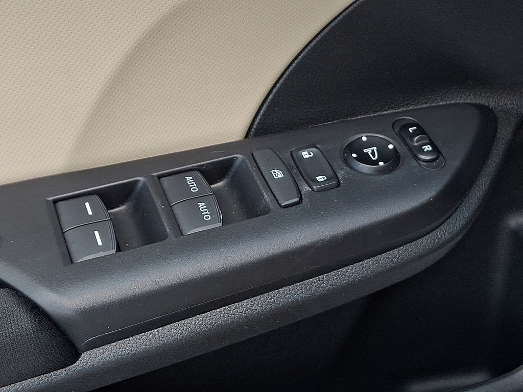 2021 Honda Civic LX photo 24