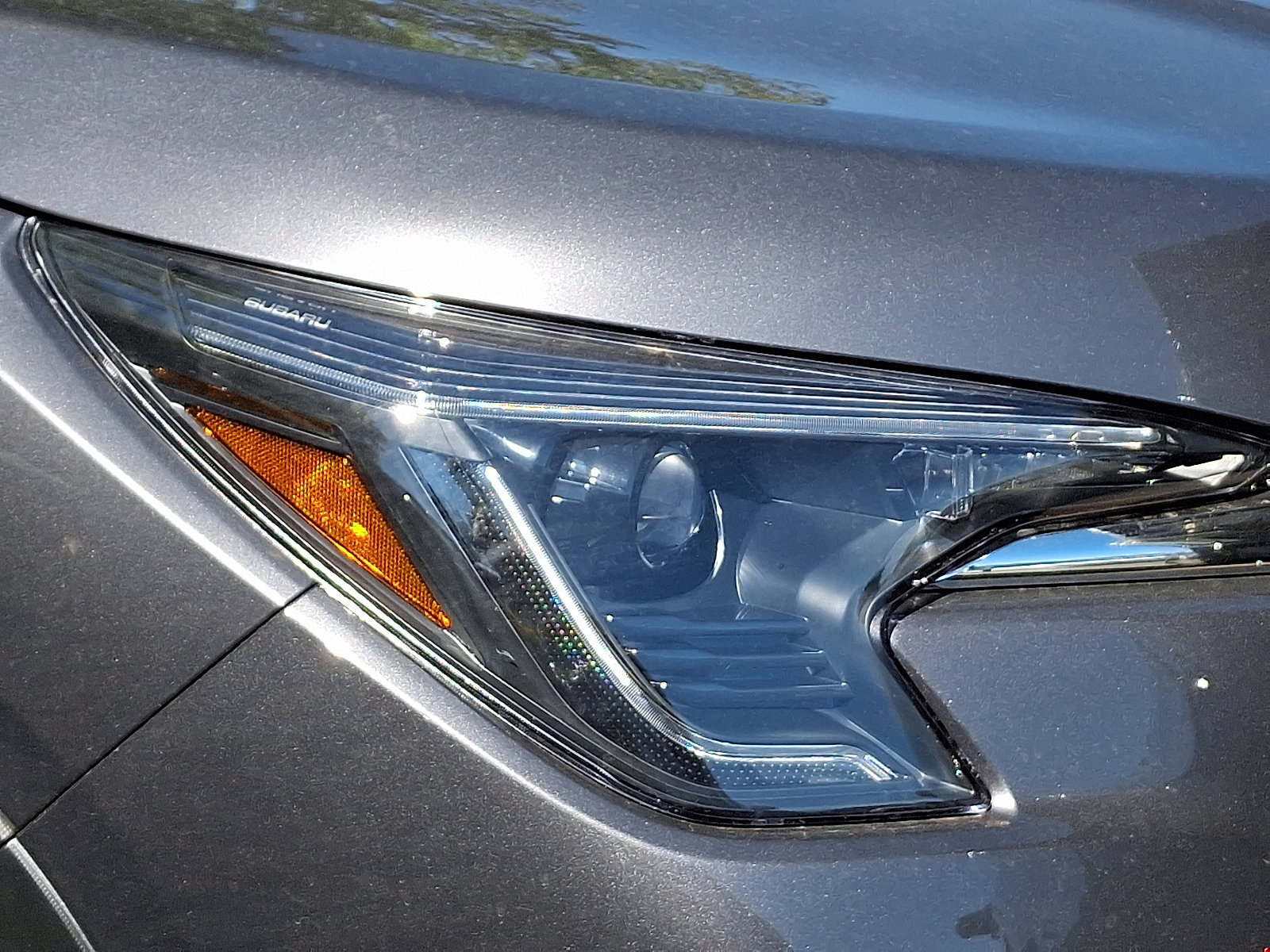2025 Subaru Ascent Touring photo 2