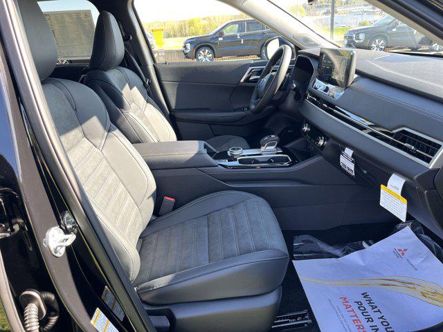 2025 Mitsubishi Outlander SE 2.5 photo 21