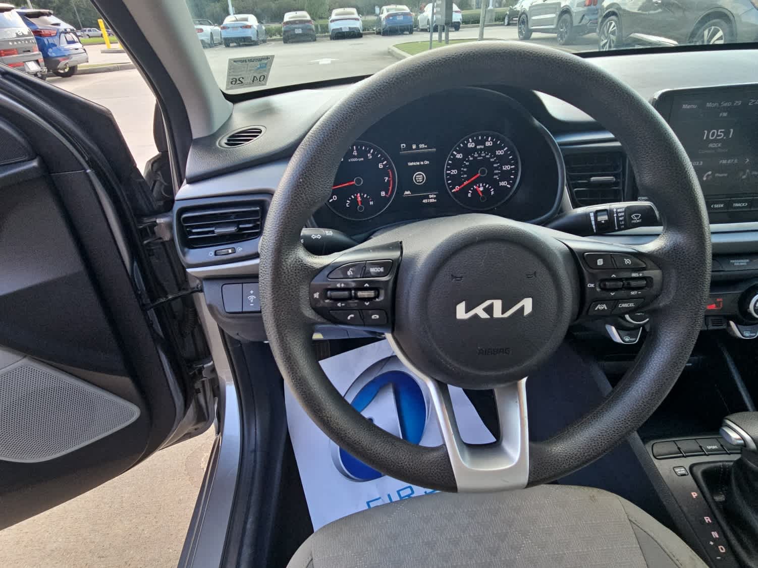 2022 Kia Rio S photo 15