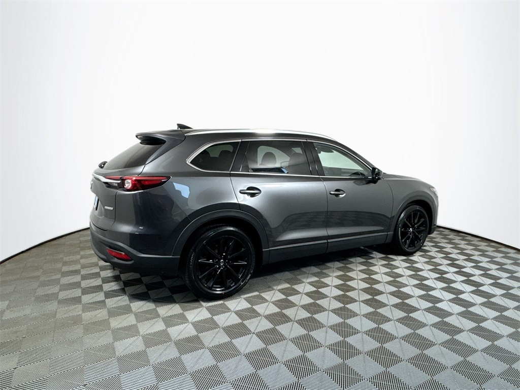 2022 Mazda CX-9 Touring photo 11