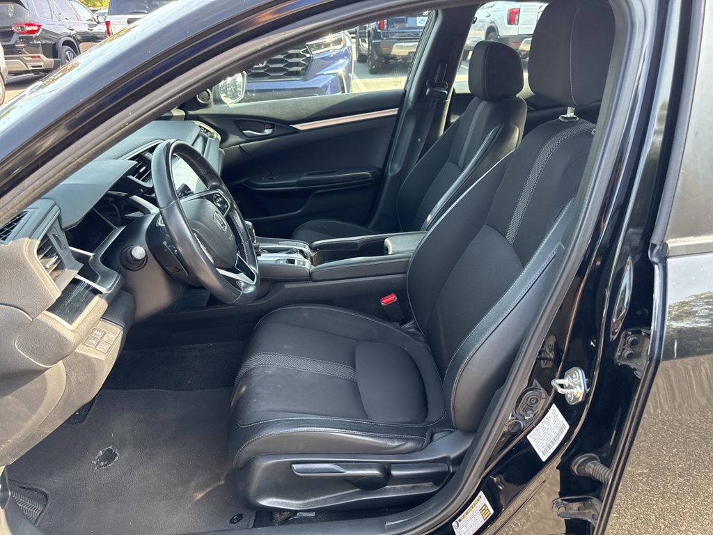 2019 Honda Civic Sport photo 11