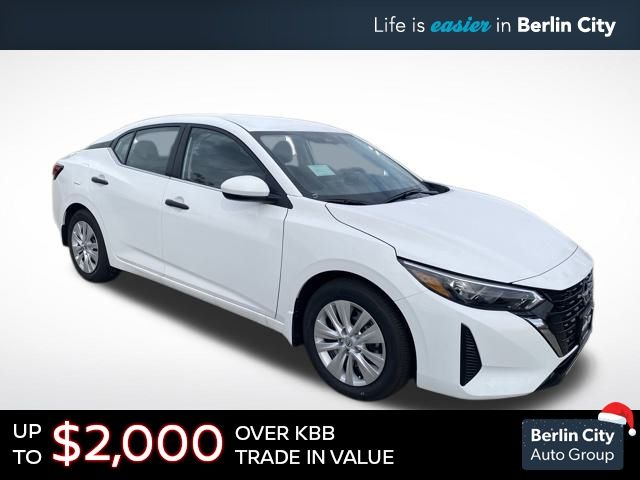 2025 Nissan Sentra S's photo