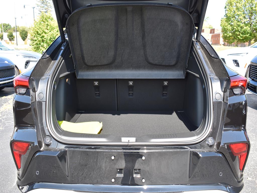 2025 Buick Envista ST photo 9
