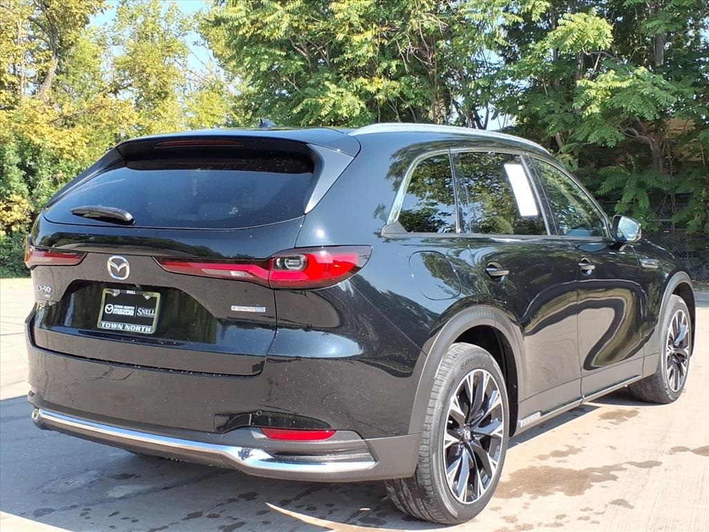 2024 Mazda CX-90 Premium Plus photo 3