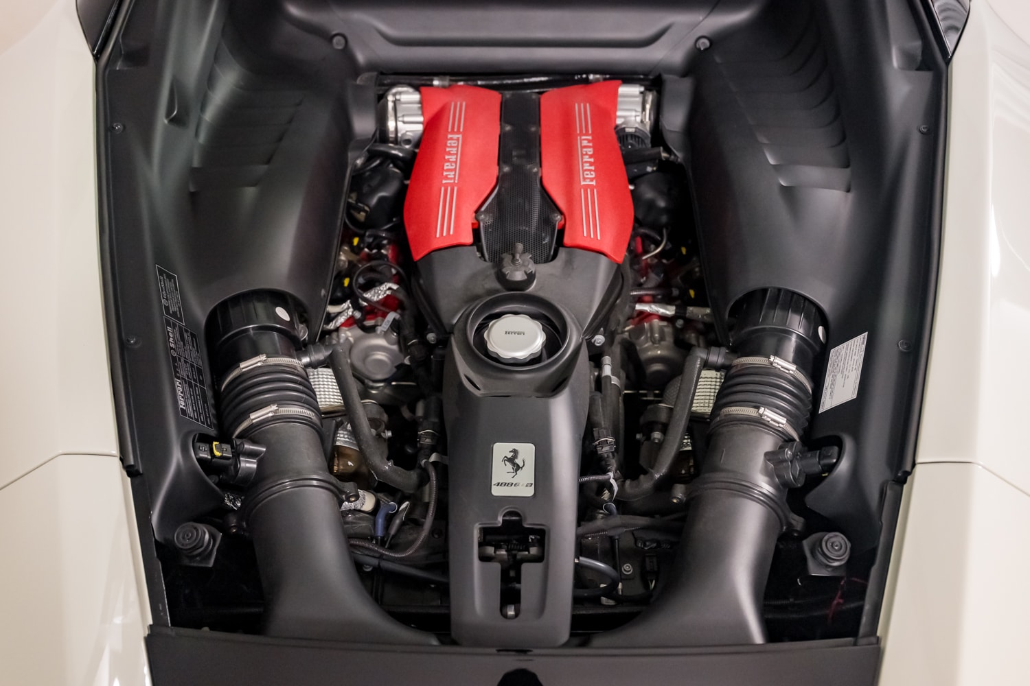 2018 Ferrari 488 GTB photo 30