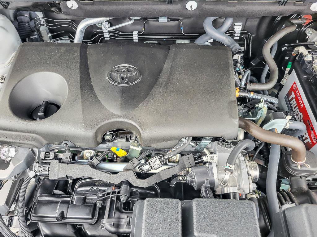 2025 TOYOTA RAV4 - Image 31