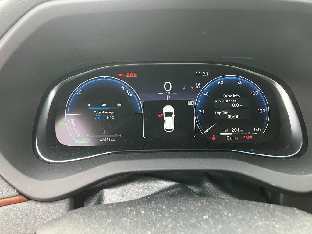 2023 Toyota Venza Limited photo 2