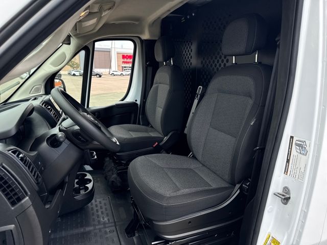 2023 Ram ProMaster 2500 Base photo 4