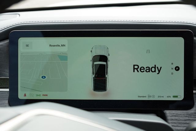 2023 Rivian R1T Adventure photo 33