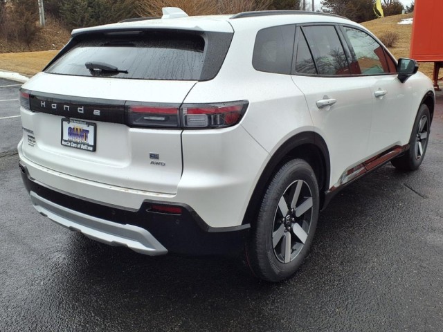 2025 Honda Prologue Touring photo 5