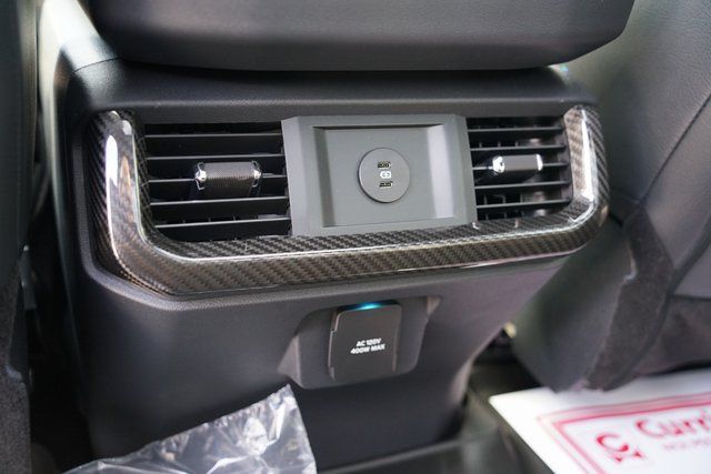 2025 FORD F-150 - Image 30