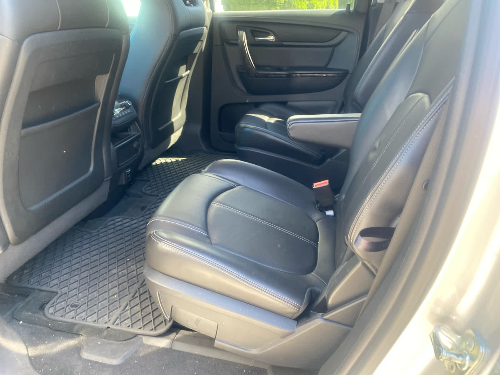 2016 Gmc Acadia SLT photo 10